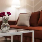 Comfy Apartment In Old Town